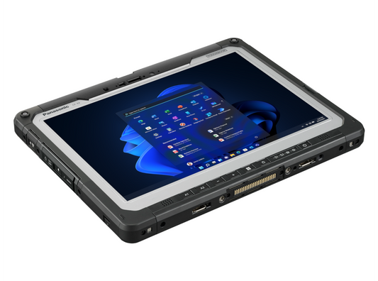 Panasonic TOUGHBOOK 33 mk3 fully rugged 12-inch Windows tablet, tablet only (CF-33TZ024B4) – angled view