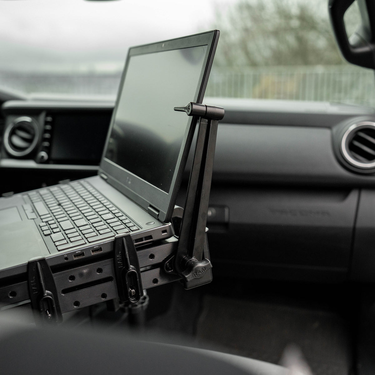 RAM Mounts laptop screen support arm for RAM Tough-Tray laptop holder – further view
